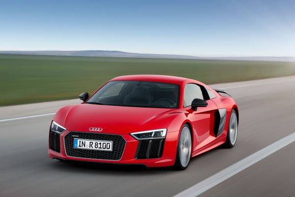 Audi relanseaza una dintre cele mai tari masini din lume