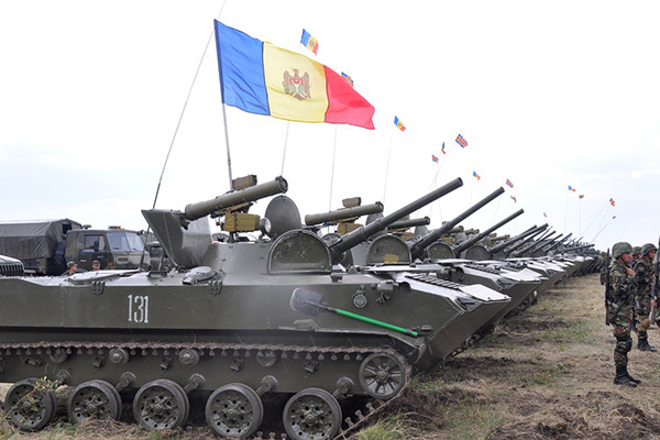 Военные Национальной армии протестировали тяжелую артиллерию