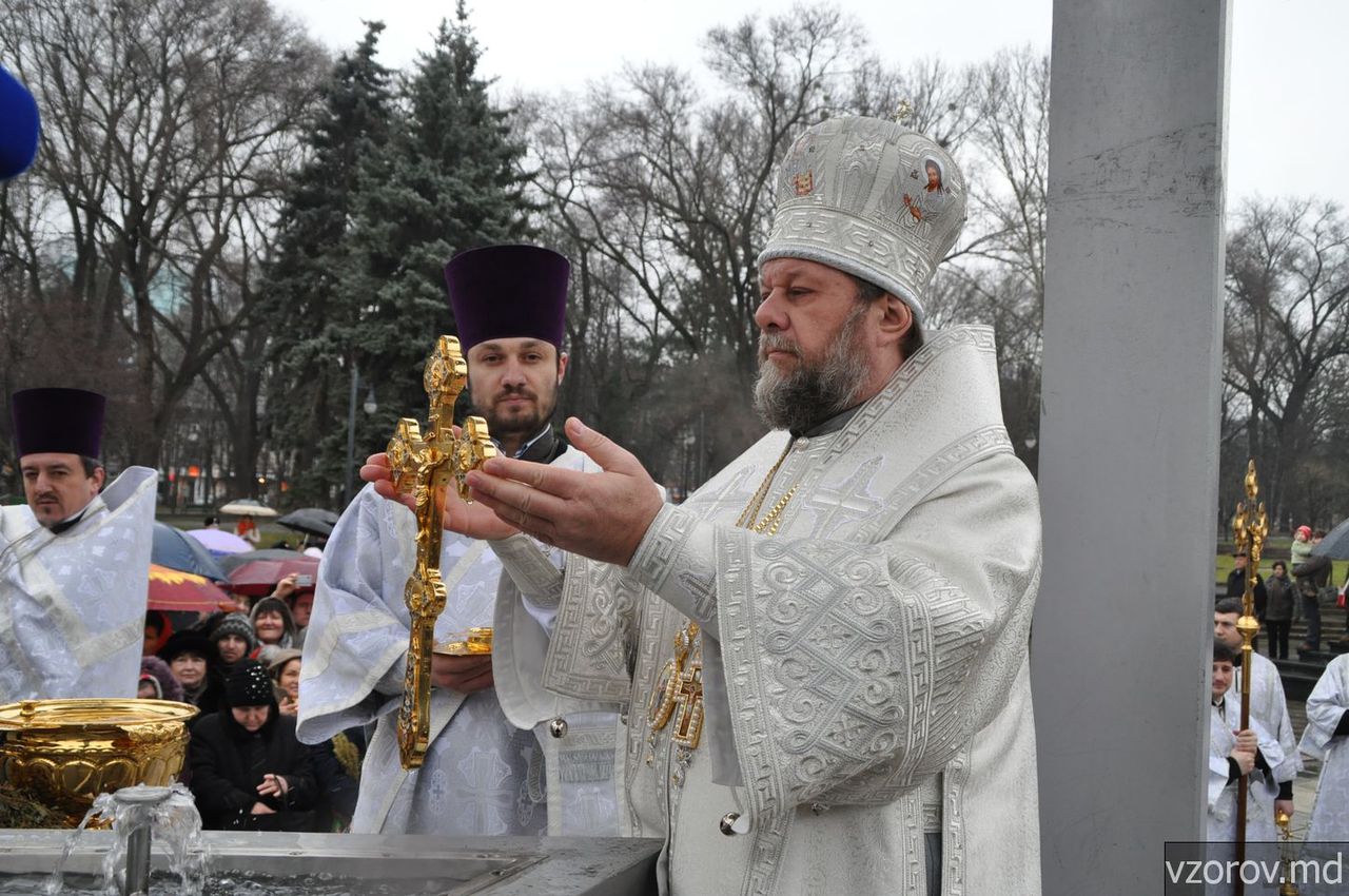 Православные христиане отметили праздник Крещения Господня