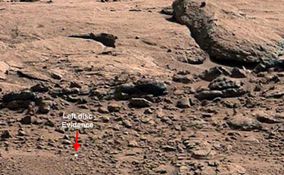 Curiosity заснял на Марсе странные артефакты