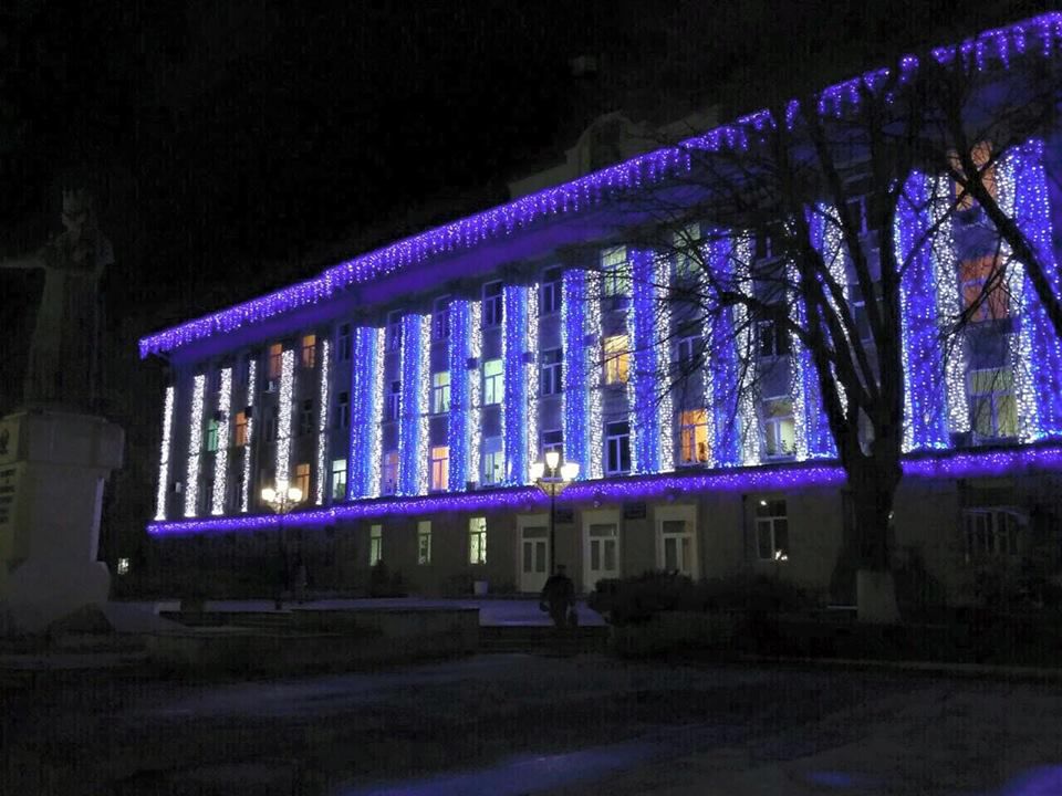 Ренато Усатый об открытии ёлки, ледовом катке и новогоднем городке