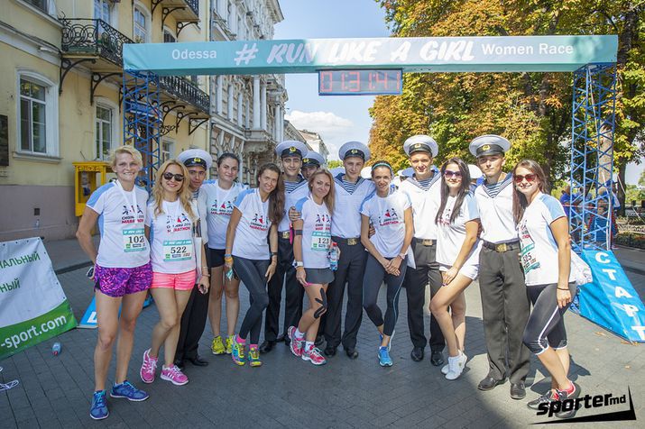 Alergătoarele din Moldova la cursa feminină inedită de la Odessa