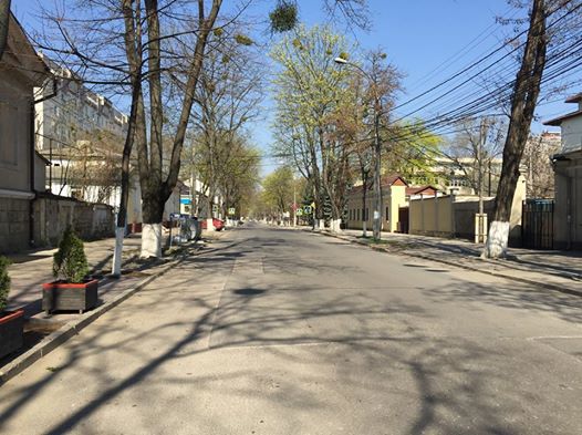 Cât de pustii sunt străzile capitalei