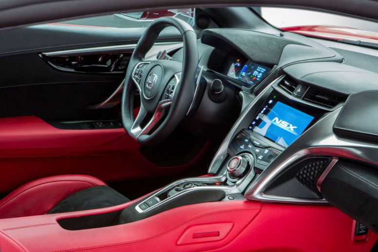 Honda раскрыла подробности своего суперкара NSX