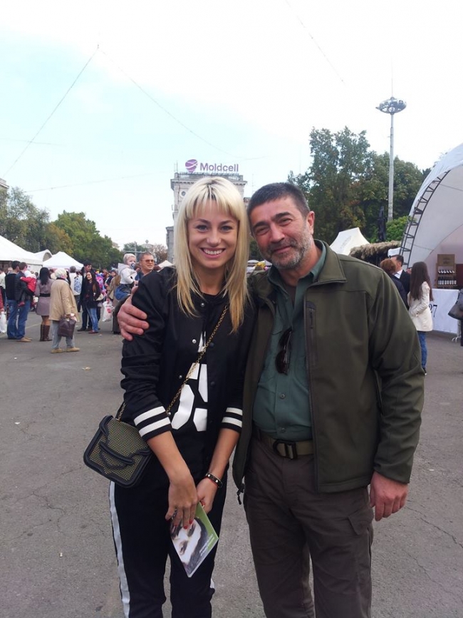 Iurie Rosca in compania unor dive de la noi