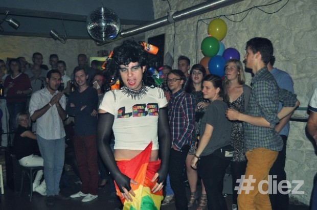 gay, petrecere