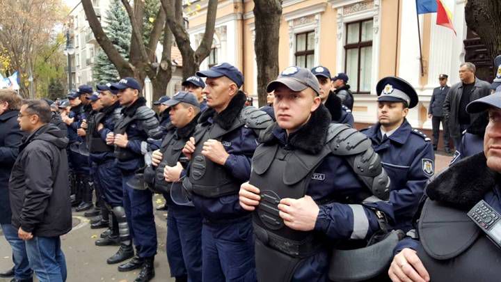Многотысячный митинг «Нашей Партии»: «Долой Тимофти!»