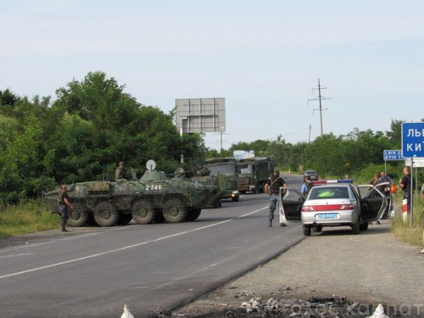 В район Мукачево прибыла колонна военной техники