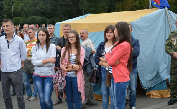 Палаточный городок в центре Кишинева расширяется и обустраивается