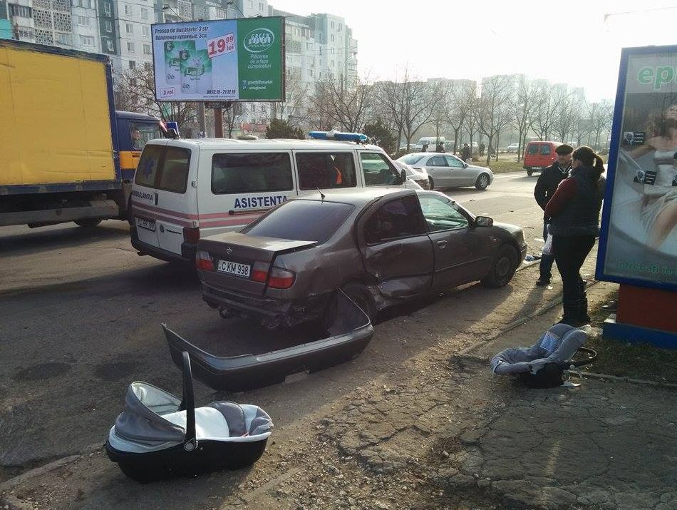 В ДТП на Чеканах могли пострадать маленькие дети