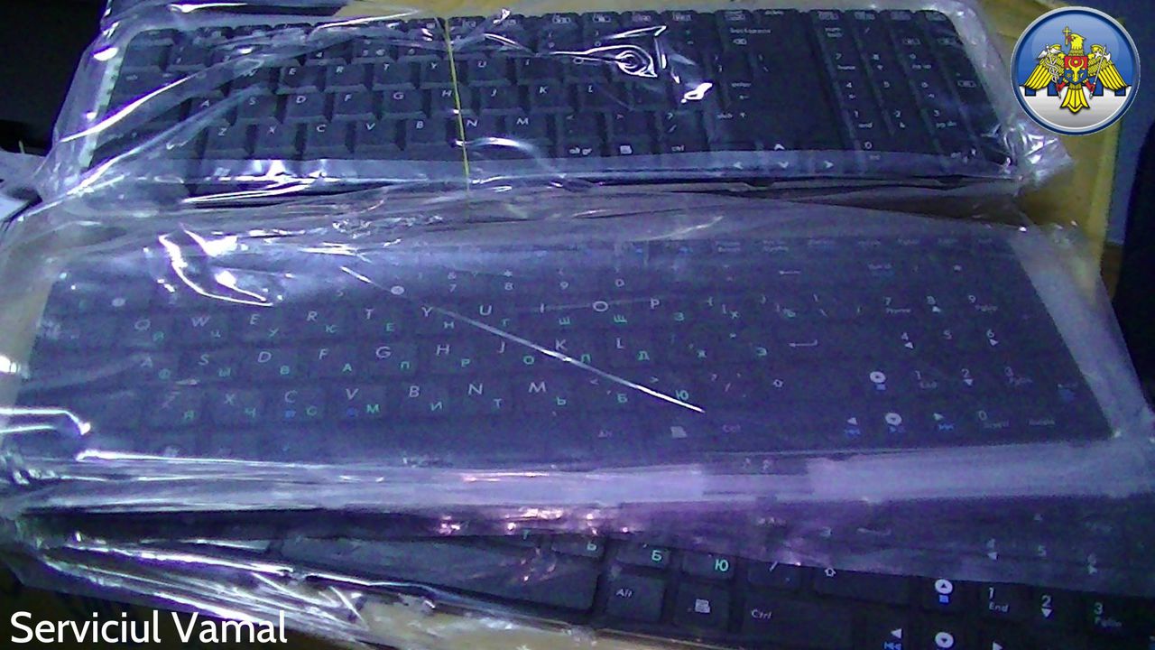 На КПП Леушены изъяли контрабандные комплектующие для ноутбуков
