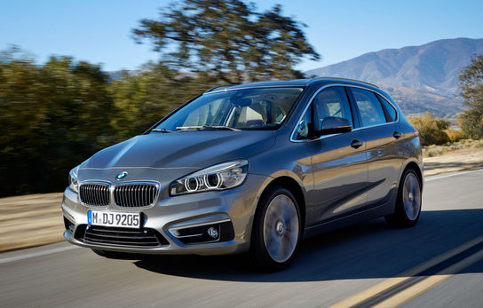BMW depăşit de Audi şi Mercedes la volumul de vânzări