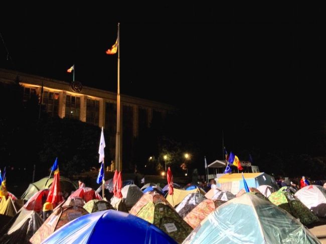 Шестая ночь протестов прошла спокойно