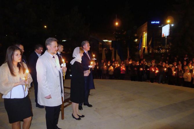 Визит королевской семьи в Кишинев: Принцесса Маргарета и Принц Раду присоединились к пасхальному богослужению