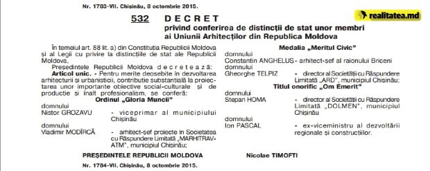 Grozavu și un fost arhitect al capitalei, acuzat de abuz în serviciu, au primit Ordinul ”Gloria Muncii”