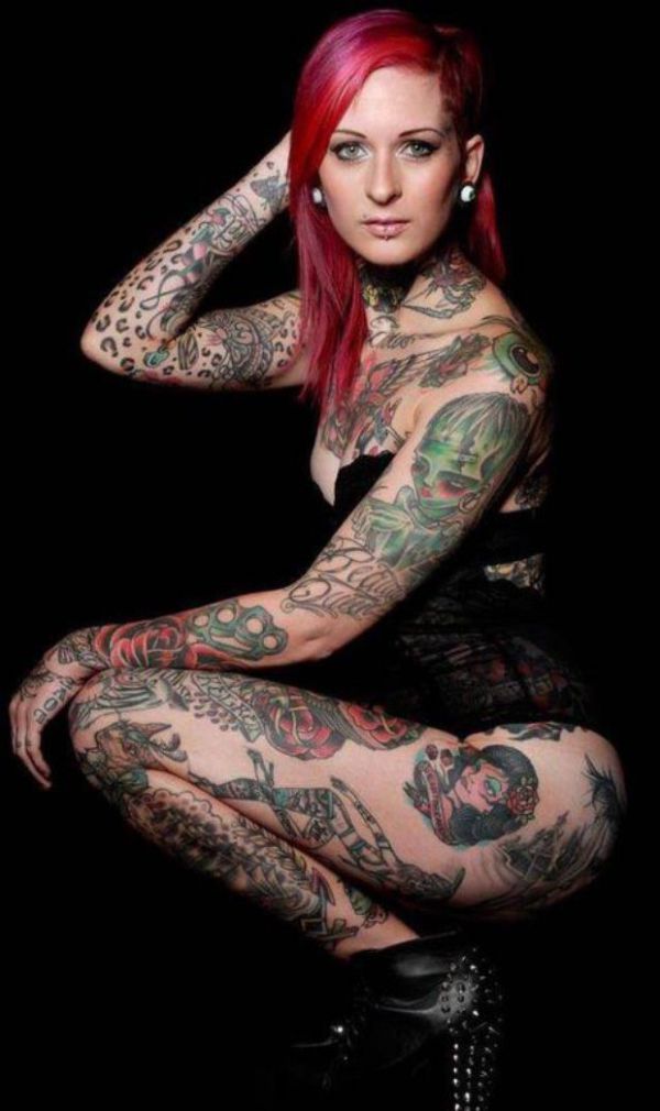 Ea este cea mai tatuată femeie din Europa