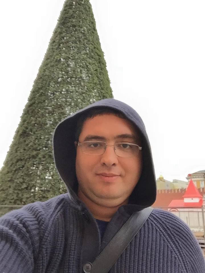 Usatîi: Eu ştiam că bradul meu va fi mai frumos şi mai înalt decît cel al lui Chirtoacă
