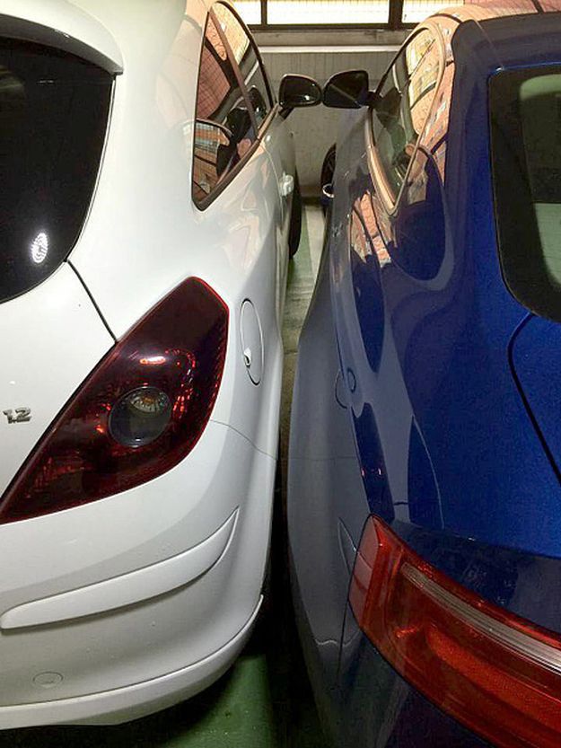 Cum să intri în propria maşină când cineva parchează astfel lângă tine