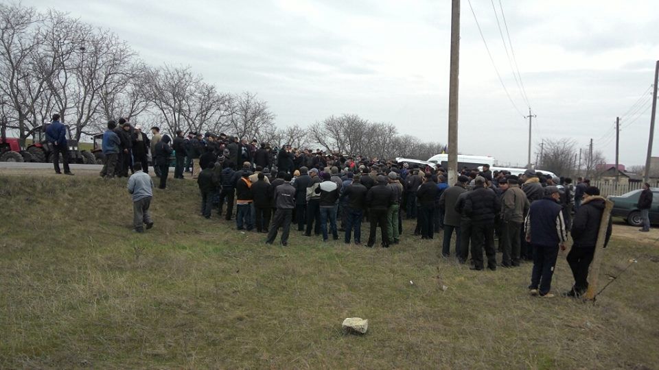 Фермеры грозят пригнать технику на центральную площадь Кишинева и перекрыть дороги страны