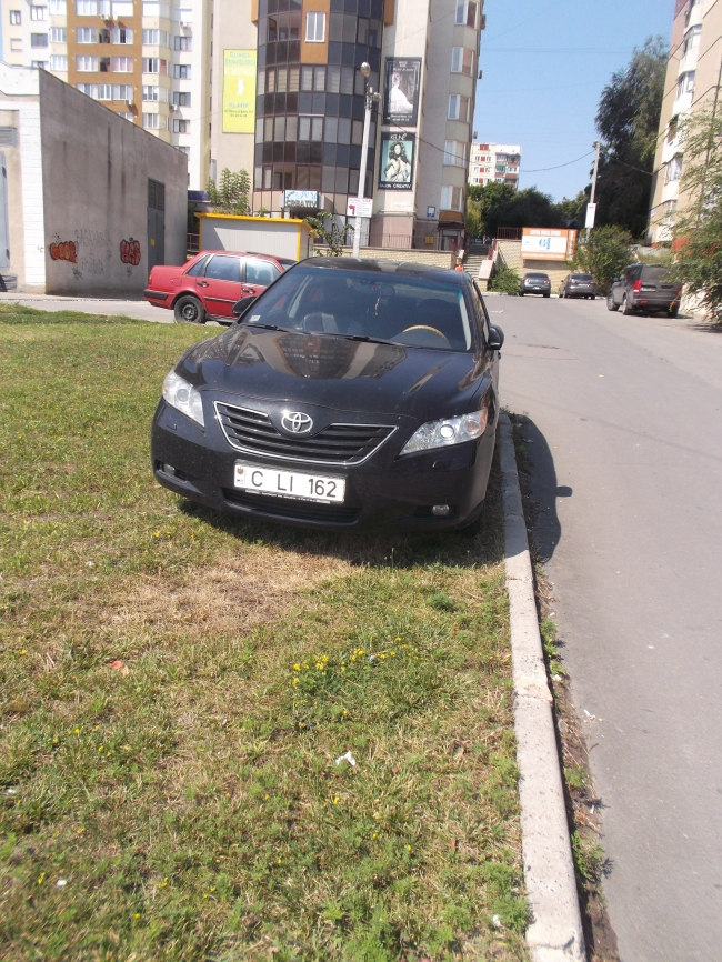 Cum si-a parcat masina Dorin Chirtoaca