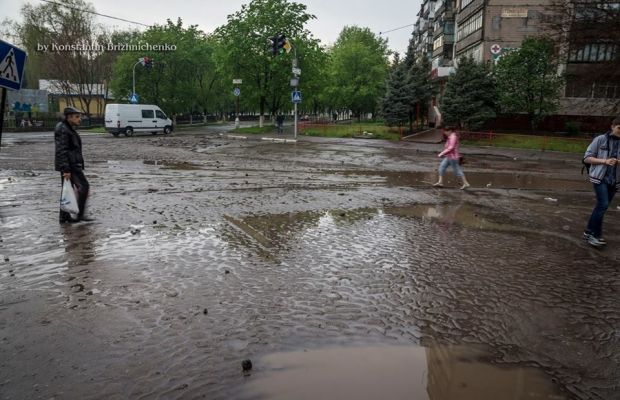 Из-за ливня старая часть Краматорска оказалась под водой