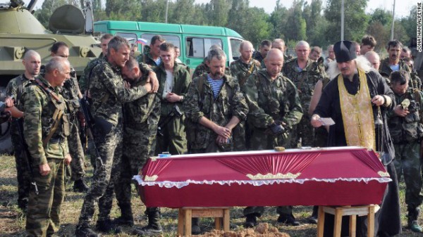 Журналист CNN опубликовал фото похорон боевиков