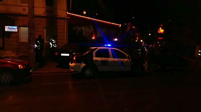 Mașina lui Dorin Chirtoacă, vandalizată chiar în centrul capitalei