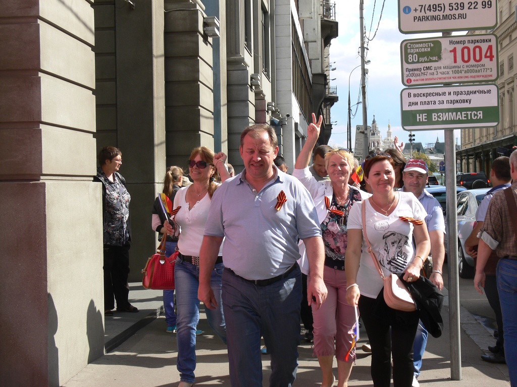 В Москве прошел митинг за открытие 200 избирательных участков в России