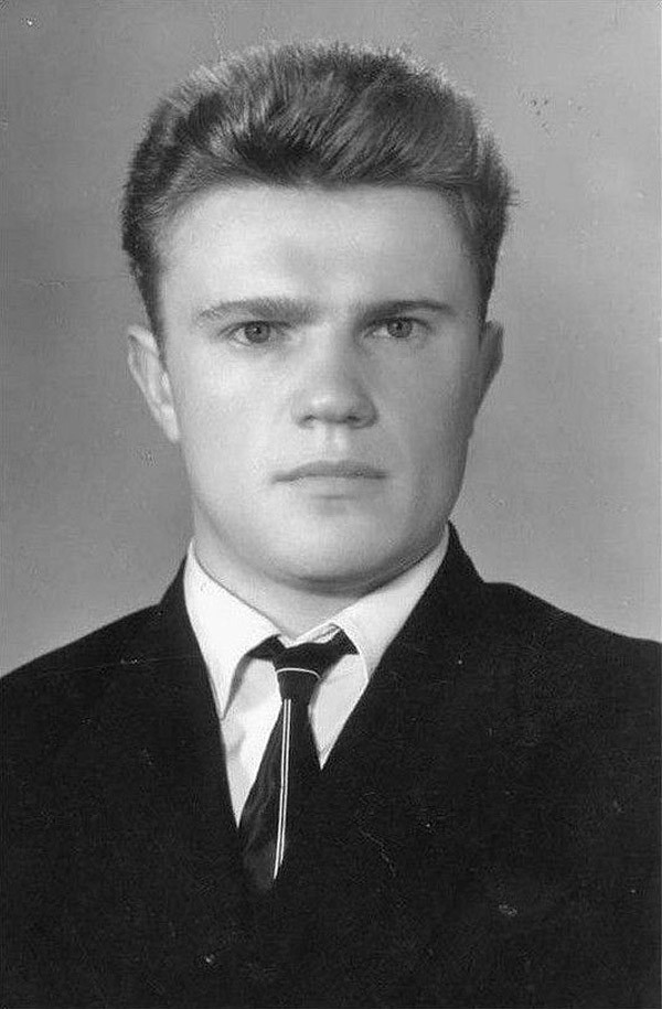 молодость, политики