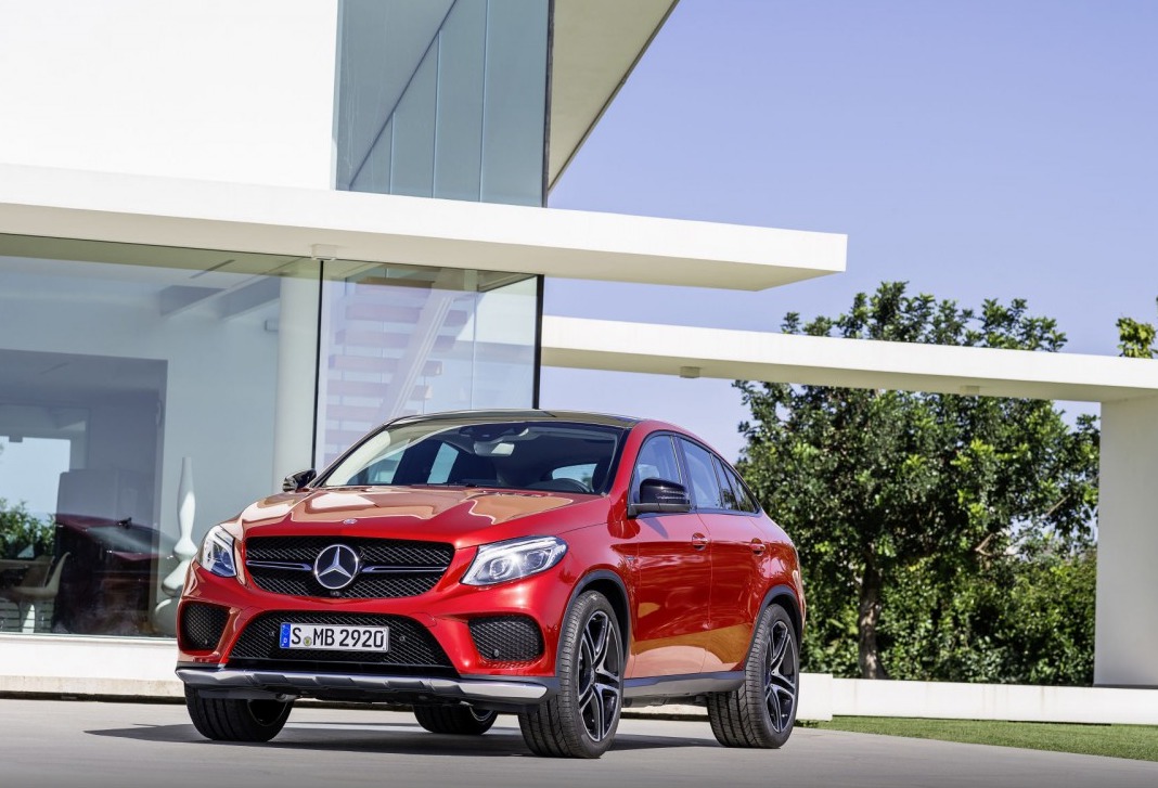 Mercedes-Benz официально представил конкурента BMW X6