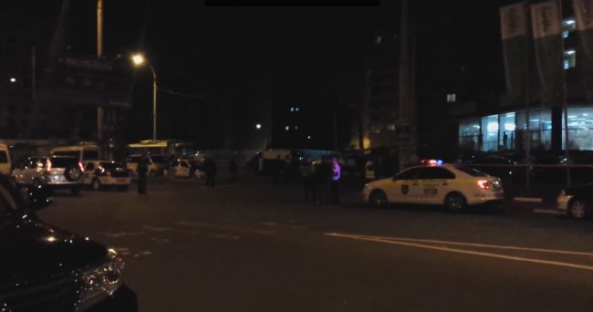 O bombă ar fi fost detonată sub o mașină de lux a unei șoferite la Buiucani