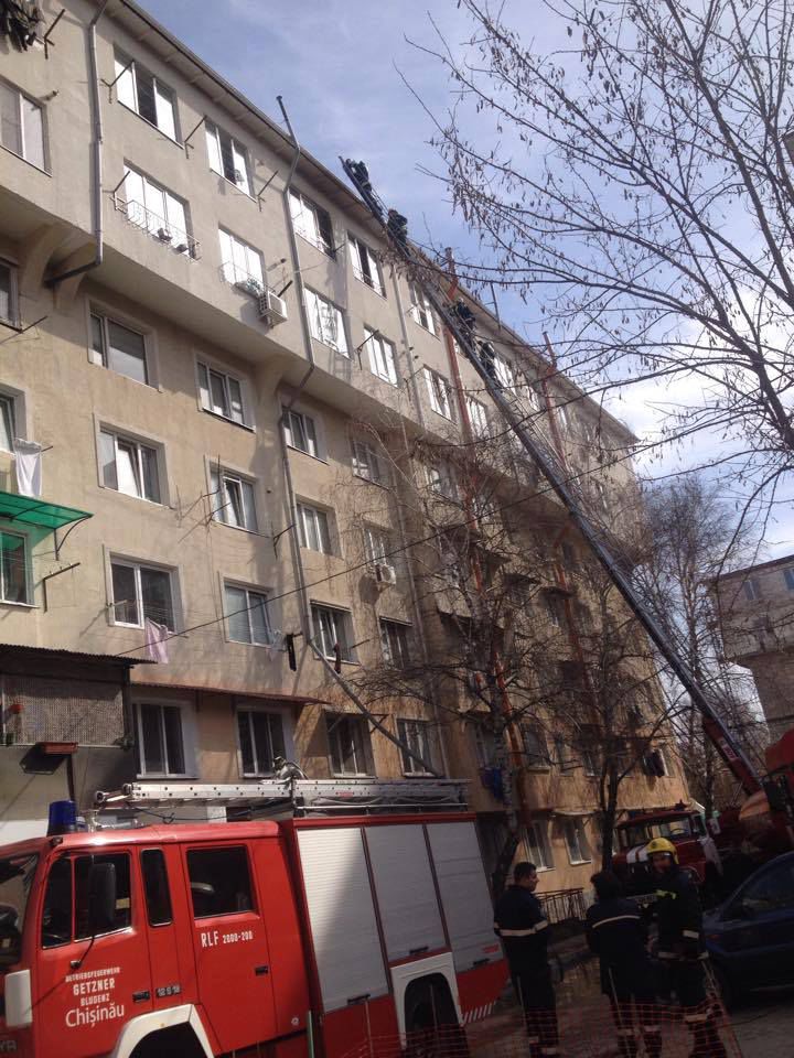 На Буюканах произошел пожар на мансарде