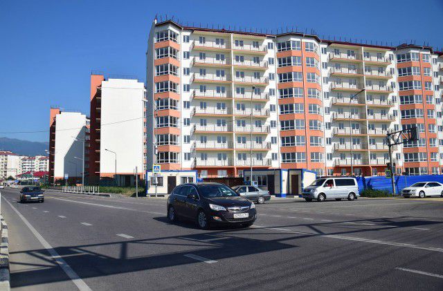В Сочи пустуют и портятся тысячи новых "олимпийских" квартир