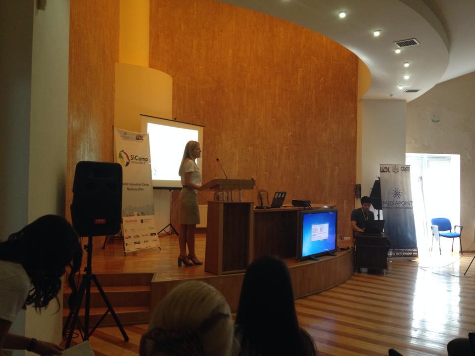 Ce proiecte inovatoare au câștigat la SICamp 2014