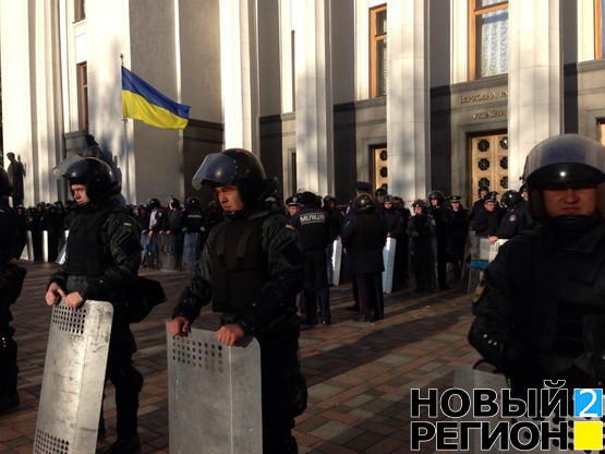 Под Верховной Радой стянуто беспрецедентное количество сил МВД