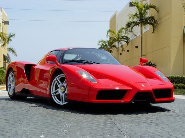 Американец готов обменять остров в Атлантическом океане на Ferrari