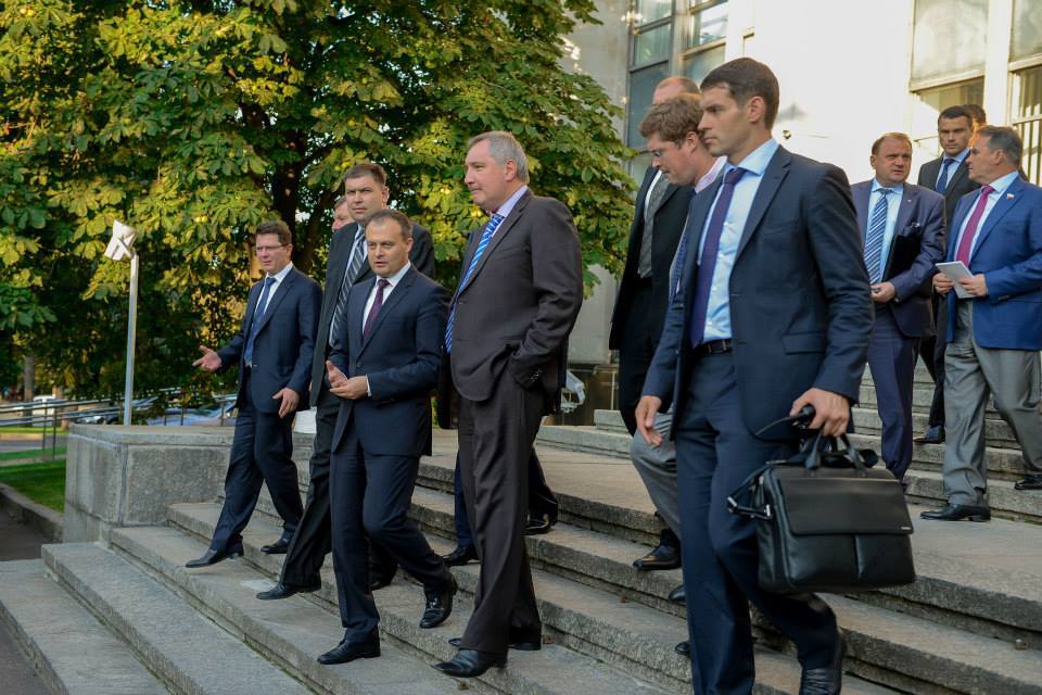 Канду после встречи с Рогозиным: Мы еще и в Москву поедем поговорить