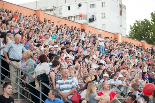 Илан Шор отпраздновал вместе с командой Милсами победу в чемпионате Молдовы