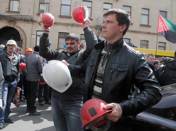Протестующие шахтеры перекрыли часть Крещатика