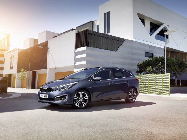 Обновленный 2016 Kia Cee'd показали официально