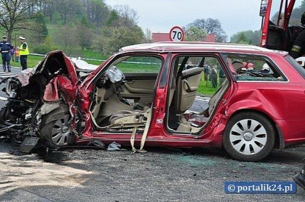Зарегистрировано первое ДТП с новым Porsche Macan