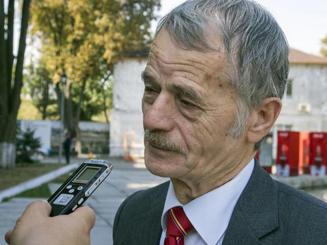 Обама обещает снять с России санкции, если Крым вернется Украине