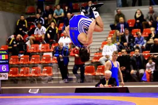 Moldova a cucerit trei medalii de aur şi bronz la Campionatul European de lupte greco-romane U-23