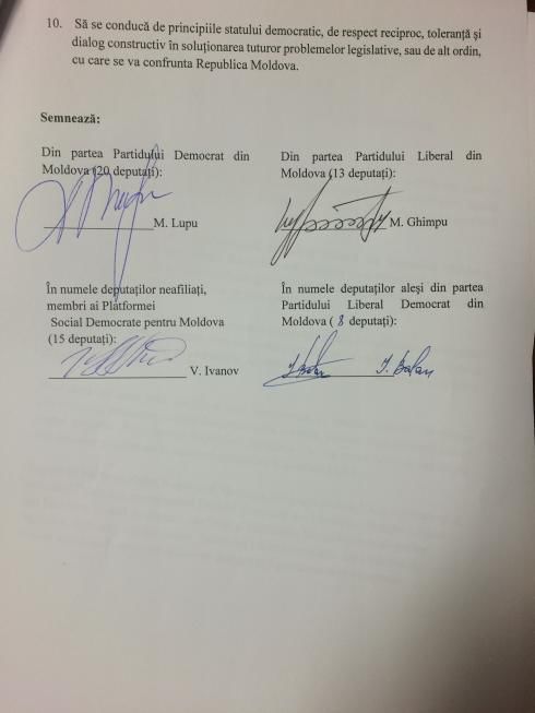 Тимофти вручили Декларацию о формировании нового парламентского большинства