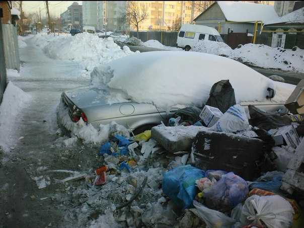 В Омске на помойке нашли Jaguar