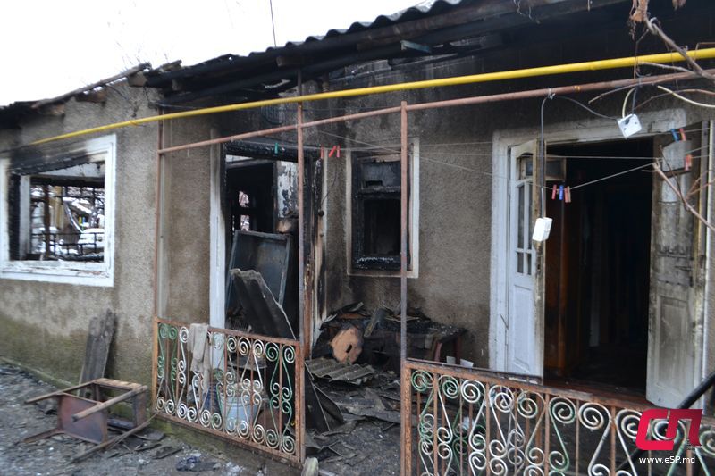В пожаре на Новых Бельцах погиб человек