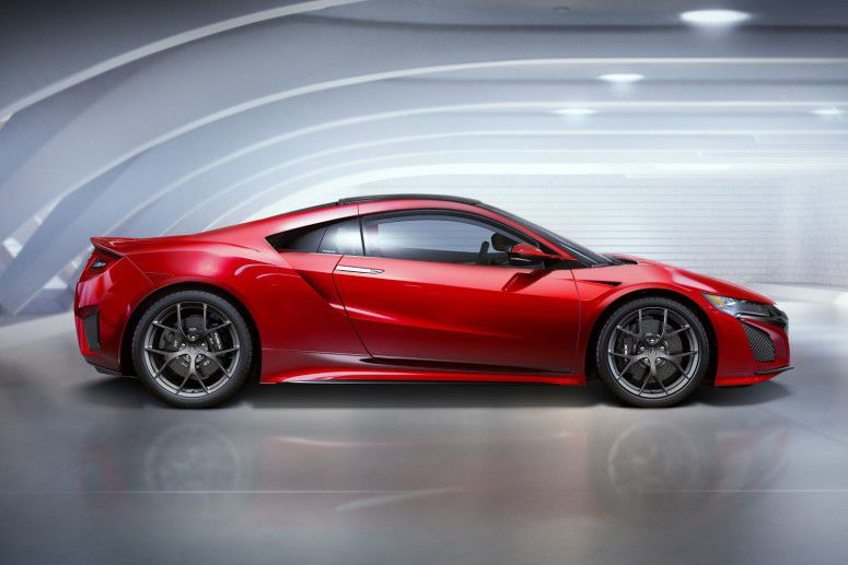 Honda раскрыла подробности своего суперкара NSX