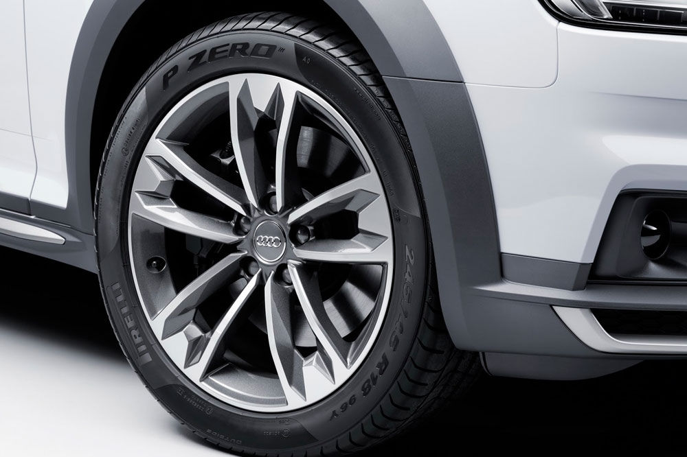 Audi представила новую A4 Allroad