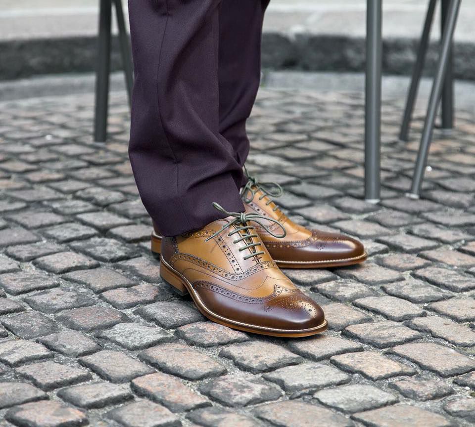 Mid season la Clarks: Pana la -40% de la cunoscutul brand britanic