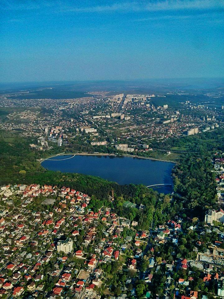 Фотограф заснял Кишинев с воздушного шара